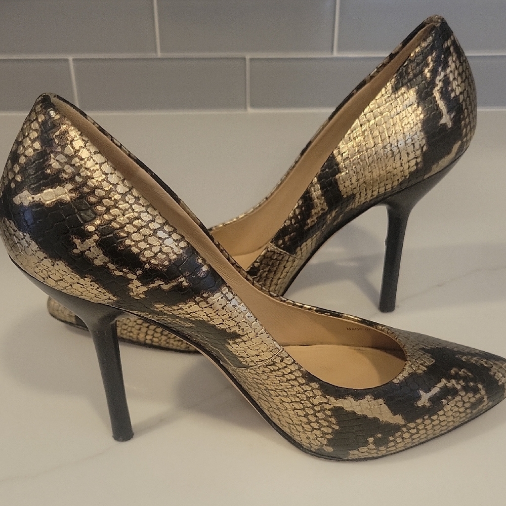 Via Spiga Gold and Black Patterned - Picture 3 of 9